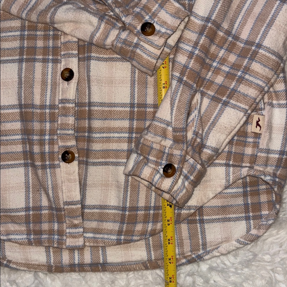 Hollister Women’s Boyfriend Fit Plaid Shacket, Size Medium - Picture 8 of 15